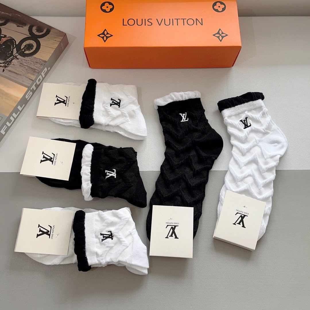 Louis Vuitton Socks